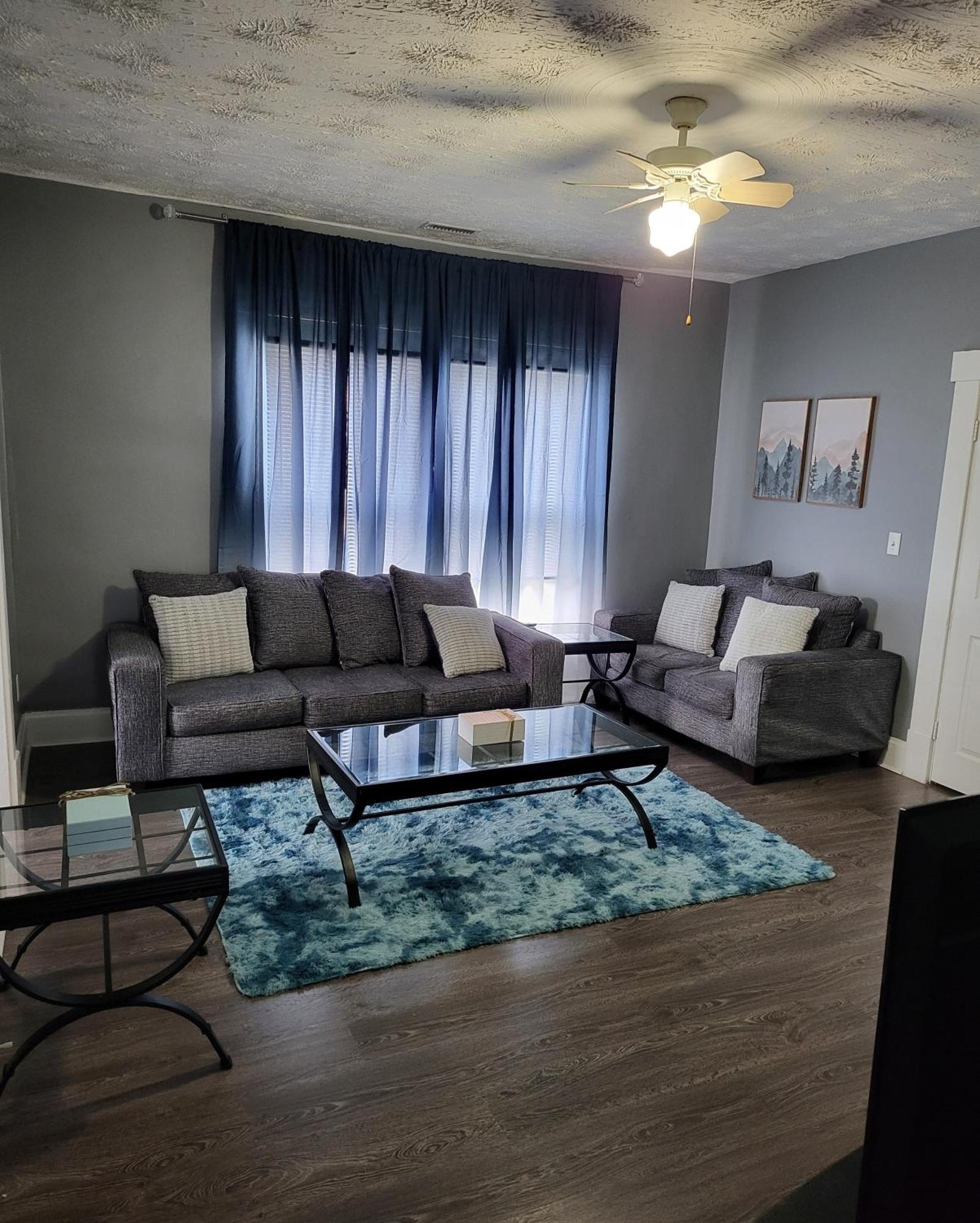 Guest Room With Two Double Beds In Columbus Oh, Airport Location Εξωτερικό φωτογραφία